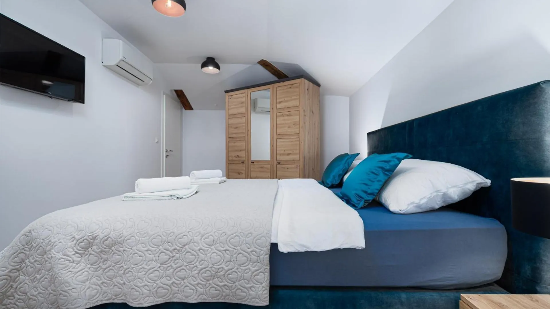 Premium Apartment Vergottini Porec 0*,  Croatia